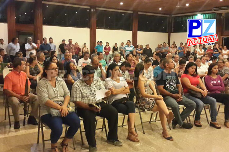 Alrededor de 200 vecinos se reunieron para abordar el tema del CAIS en Buenos Aires de Puntarenas www.pzactual.com